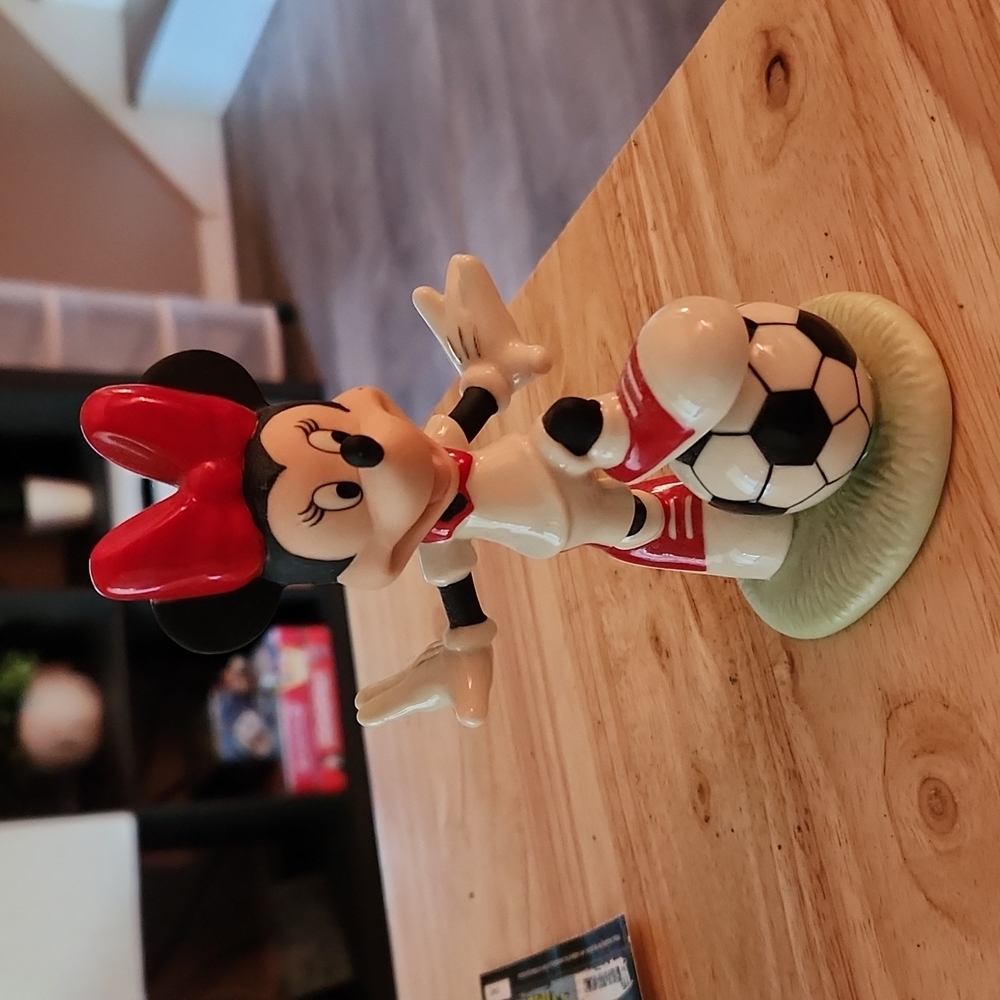Lenox Soccer Minnie